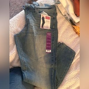 Levi Strauss Simply Stretch 14
